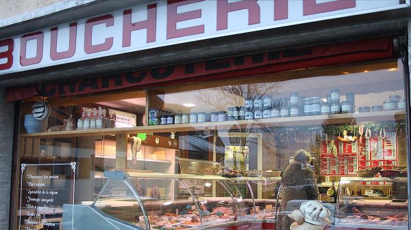 Guide pour démarrer une entreprise de charcuterie artisanale