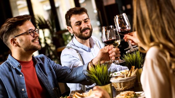 Bouteille de vin offerte au restaurant