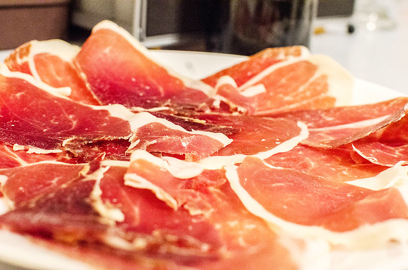 Jambon ibérique prêt à être dégusté !